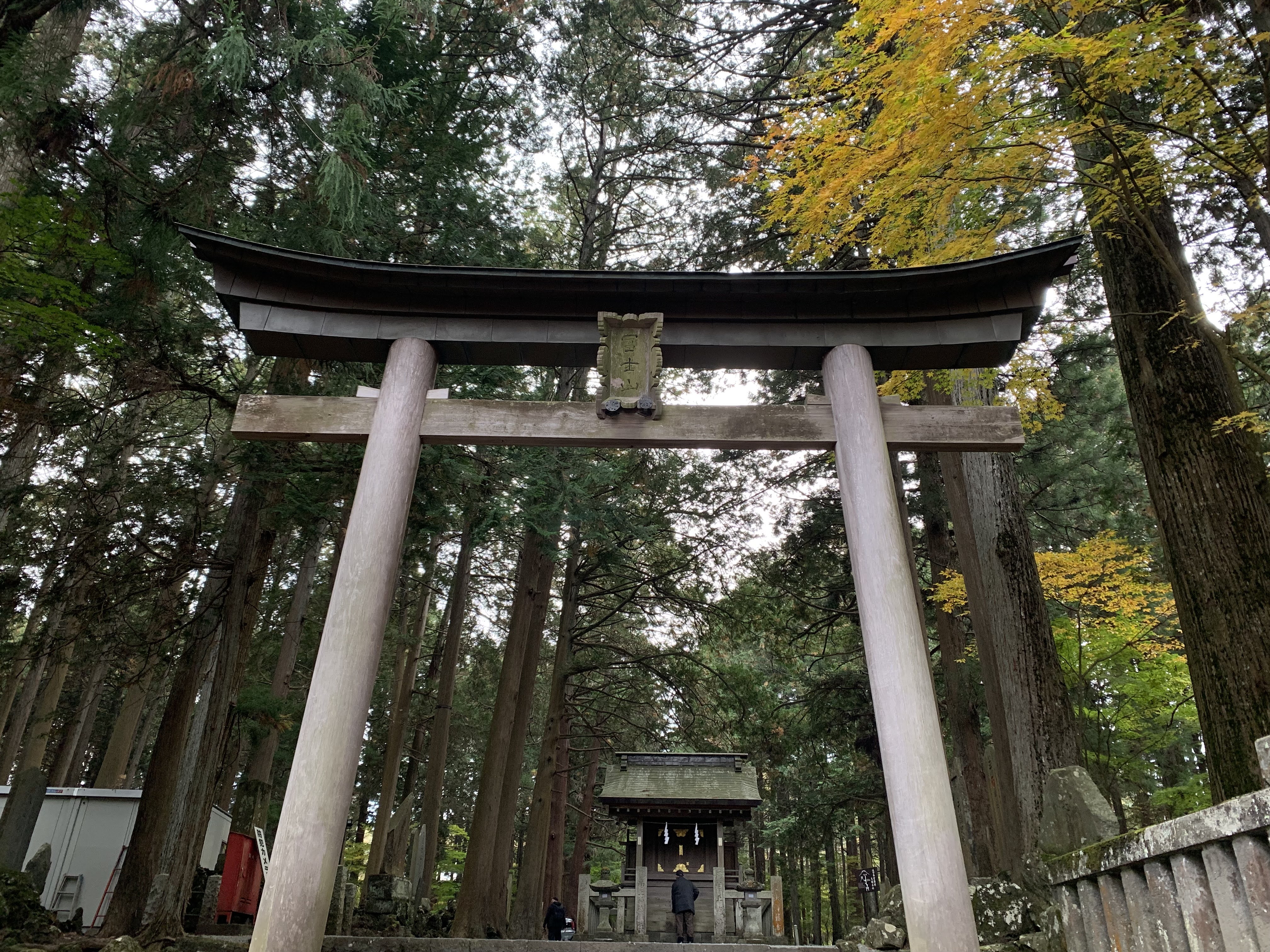 鳥居