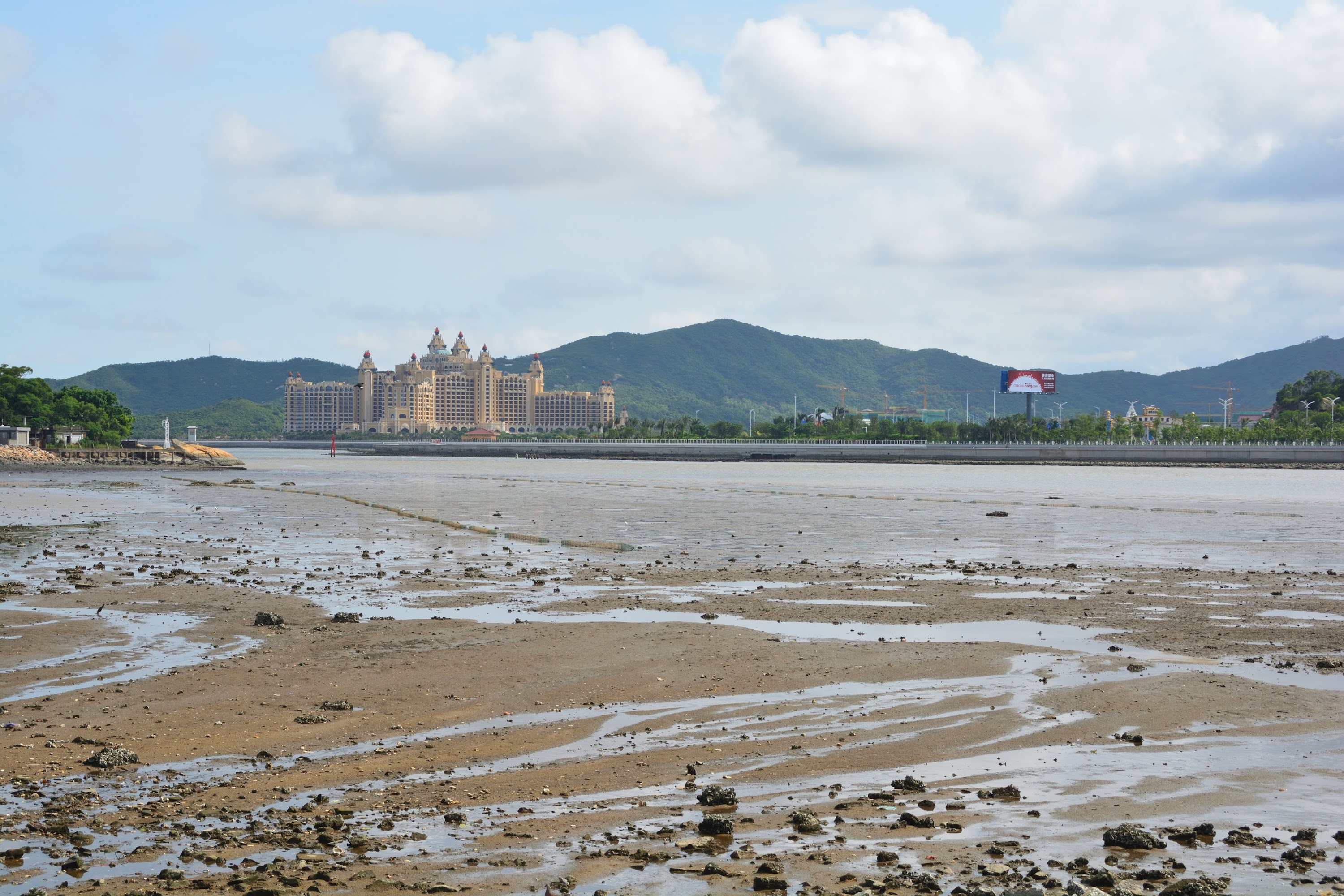 河岸